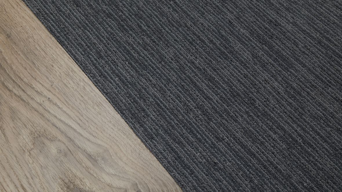 LG Store München Close-up Textil- und Designboden - Forbo Forbo Synergy Seagrass Allura Flex Wood